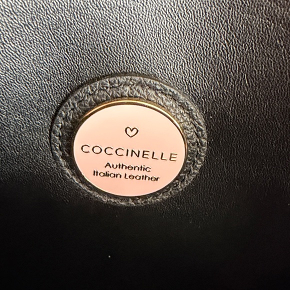 NWT Coccinelle Arlettis Black Leather Handbag detachable crossbody strap Medium - Picture 8 of 16